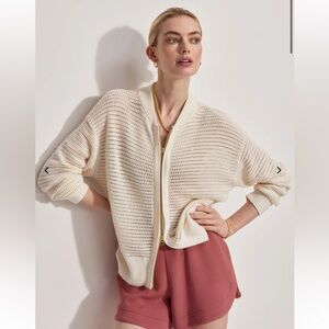 Varley women’s XS Ward Cameron Knit Jacket long sleeve tan zipper bomber